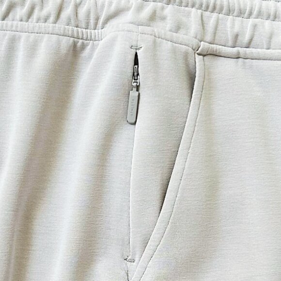 Athleta Seasoft Mid Rise Straight Crop Pant Abalone Beige SOFT Capri XS - Picture 7 of 10